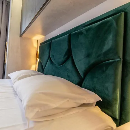 Luxury In The Center Of Apartman Zára